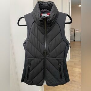 Like NEW- Athleta Vest